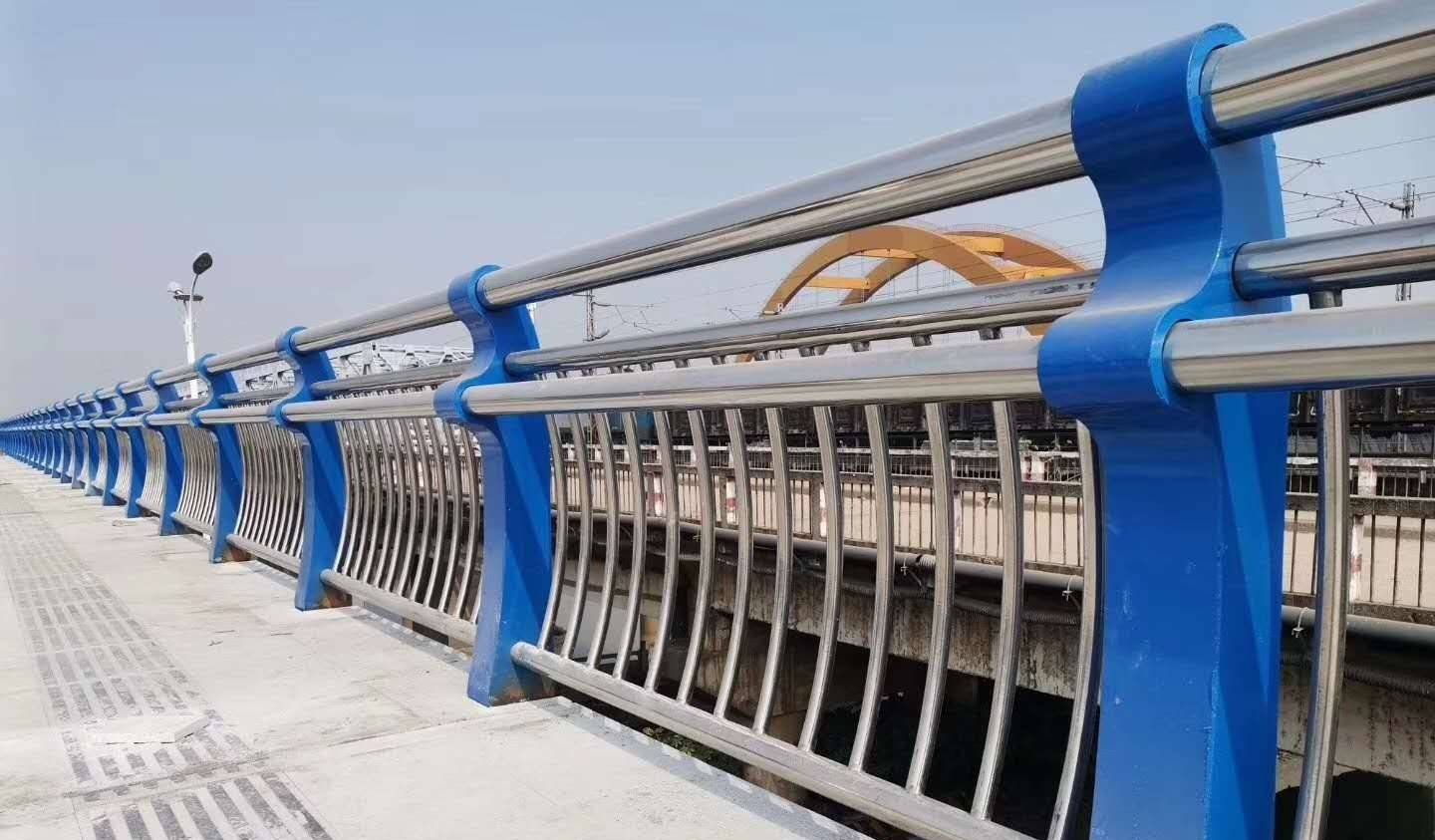 阿拉善桥梁不锈钢防撞护栏